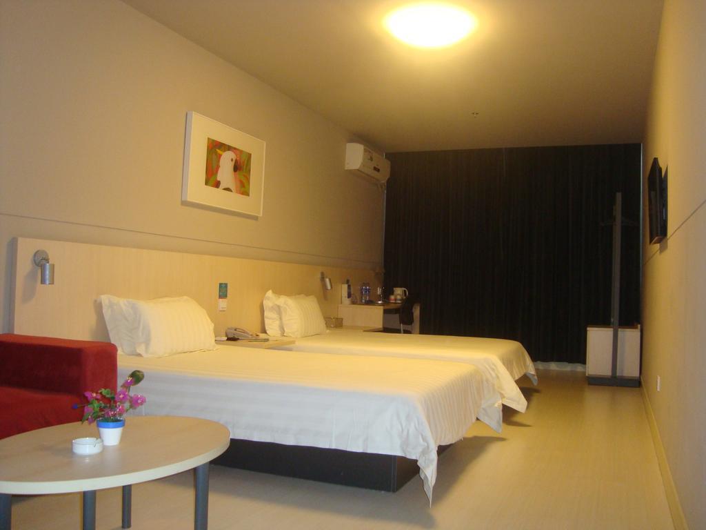 Jinjiang Inn Zhuhai Gongbei Fuhuali Εξωτερικό φωτογραφία